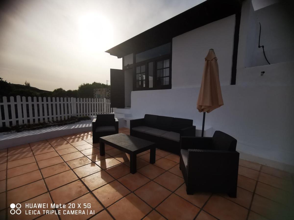 Campo Y Lava Villa Tias Luaran gambar